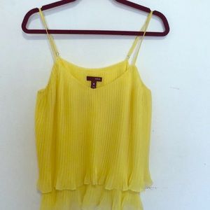 Pleated yellow top